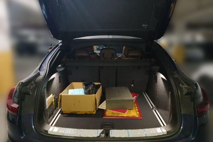 Used BMW X4 2020 xDrive25i M Sport Package Trunk