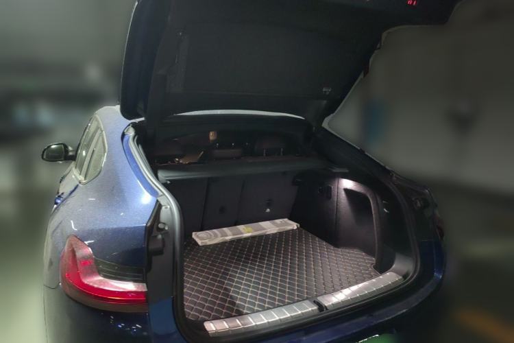 Used BMW X4 2020 xDrive25i M Sport Package Trunk