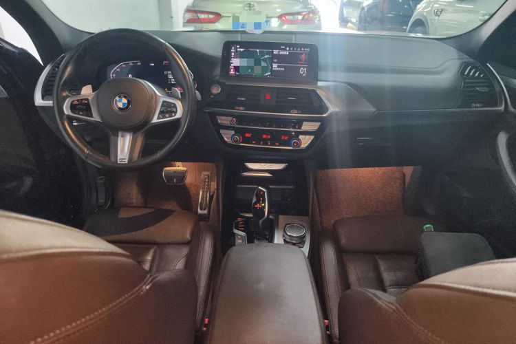 Used BMW X4 2020 xDrive25i M Sport Package Center Console