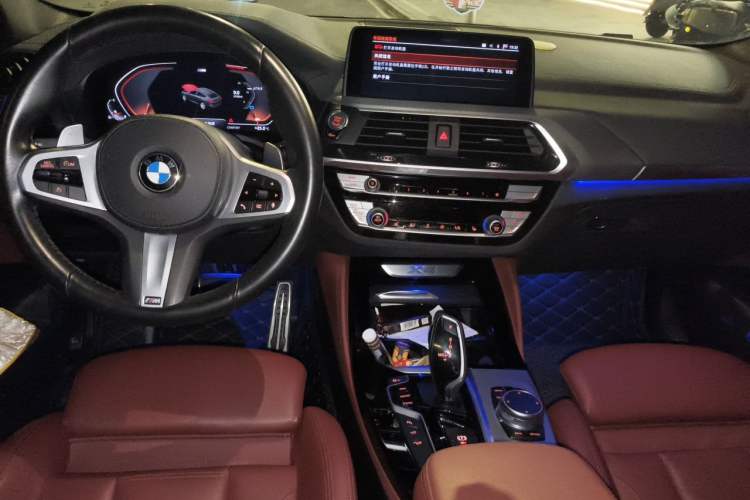 Used BMW X4 2020 xDrive30i M Sport Package Center Console