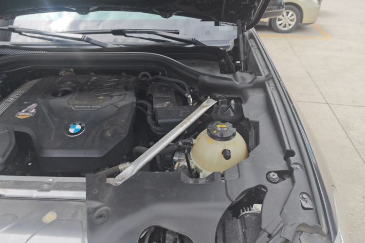 Used BMW X4 2020 xDrive25i M Sport Package Engine Bay Left