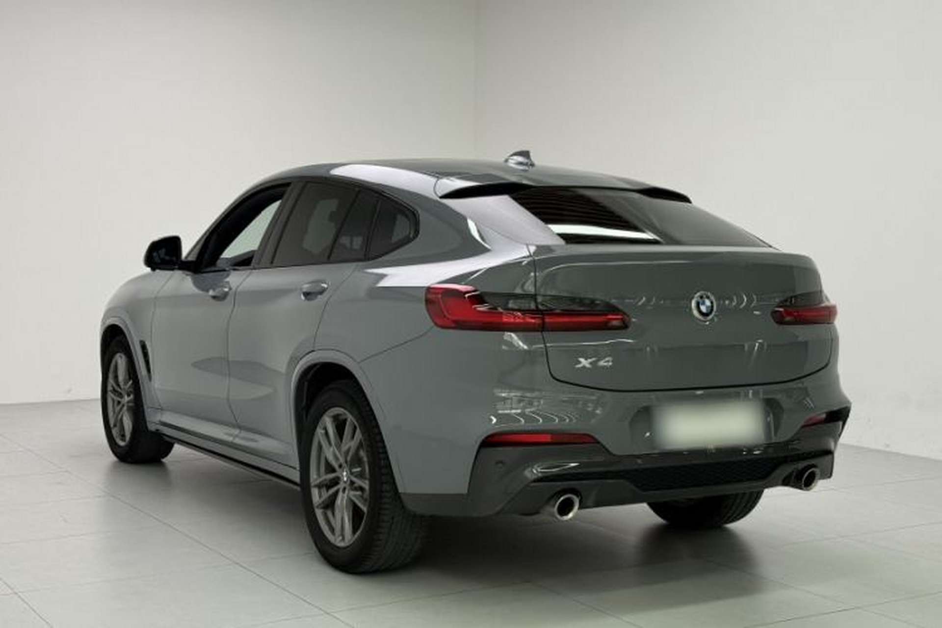 Used BMW X4 2020 xDrive25i M Sport Package Exterior 3