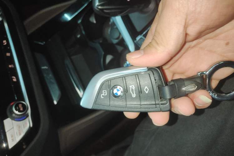 Used BMW X4 2020 xDrive25i M Sport Package Interior 1