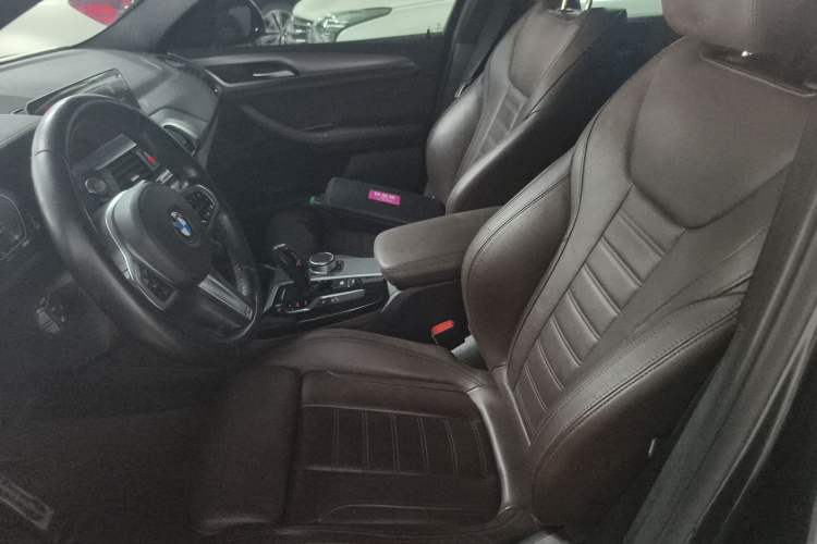 Used BMW X4 2020 xDrive25i M Sport Package Left Front Seat