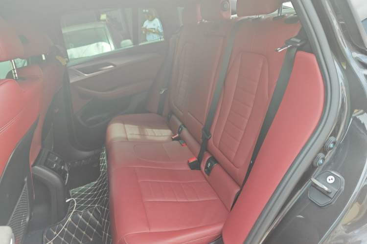 Used BMW X4 2020 xDrive25i M Sport Package Left Rear Seat