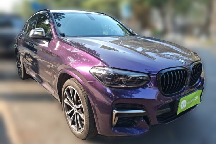 Used BMW X4 2020 xDrive30i M Sport Package Front Right 45 Deg