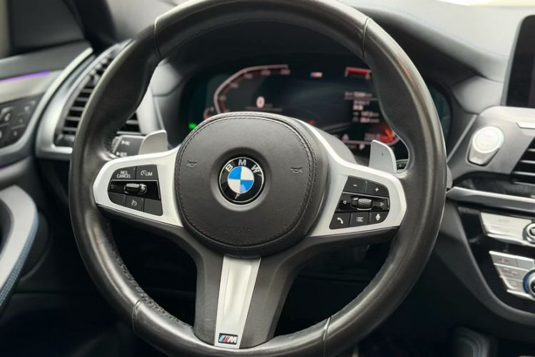 Used BMW X4 2020 xDrive25i M Sport Package Interior 2