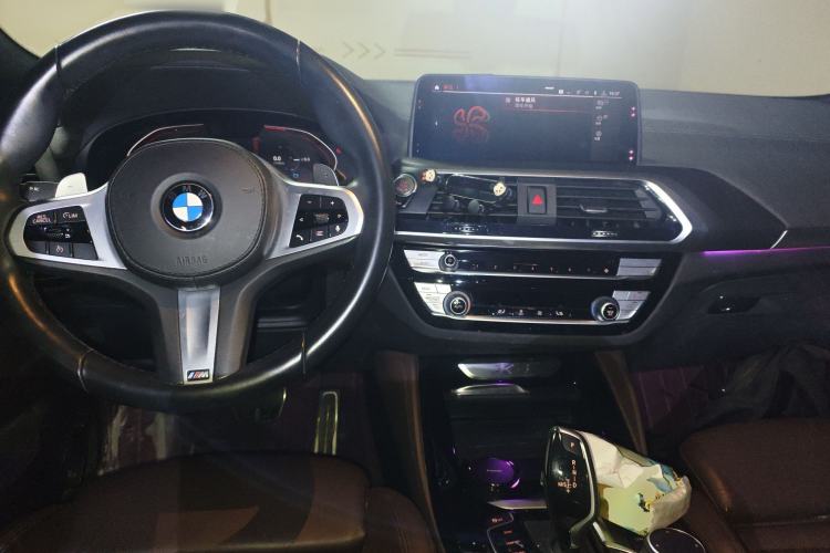 Used BMW X4 2020 xDrive25i M Sport Package Center Console