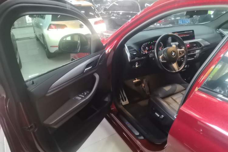 Used BMW X4 2020 xDrive25i M Sport Package Driver Seat