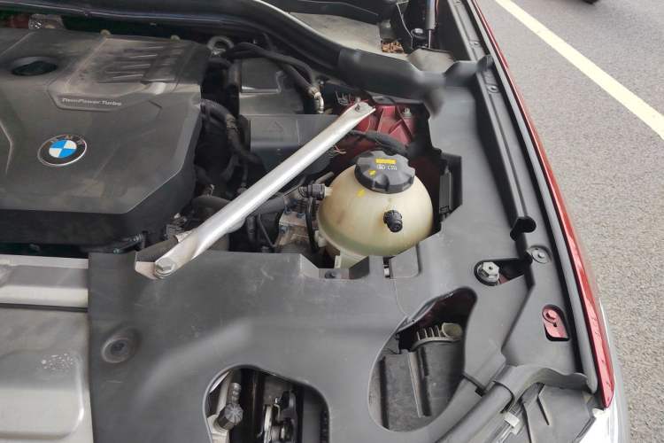 Used BMW X4 2020 xDrive25i M Sport Package Engine Bay Left