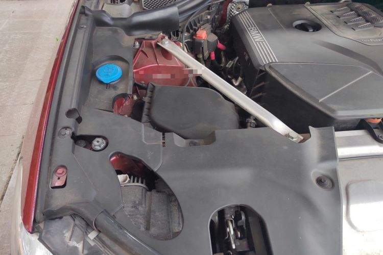 Used BMW X4 2020 xDrive25i M Sport Package Engine Bay Right