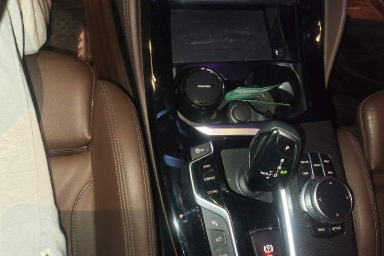 Used BMW X4 2020 xDrive25i M Sport Package Gear Lever