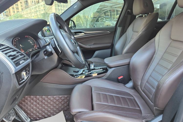 Used BMW X4 2020 xDrive25i M Sport Package Interior 5