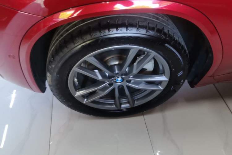 Used BMW X4 2020 xDrive25i M Sport Package Left Front Wheel Hub