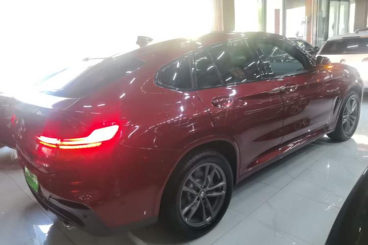 Used BMW X4 2020 xDrive25i M Sport Package Rear Right 45 Deg