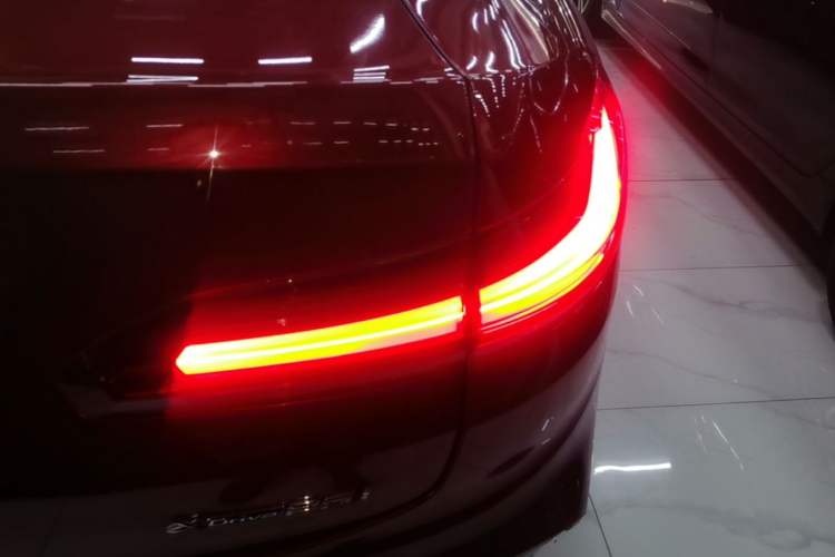 Used BMW X4 2020 xDrive25i M Sport Package Right Rear Taillight