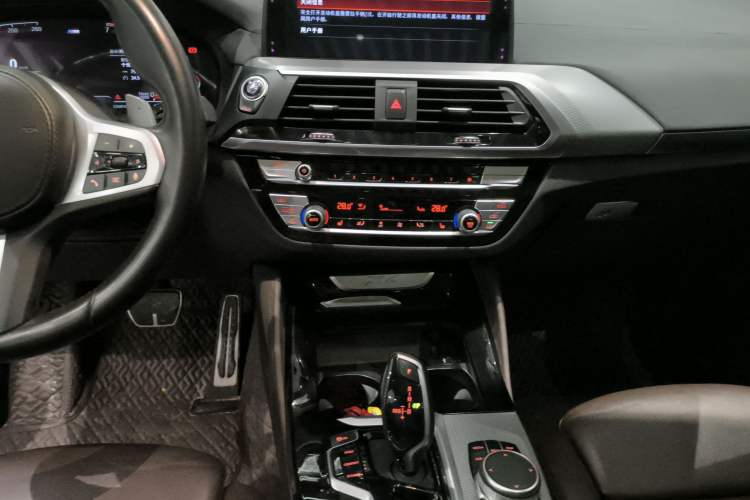 Used BMW X4 2020 xDrive25i M Sport Package Audio And AC Panel