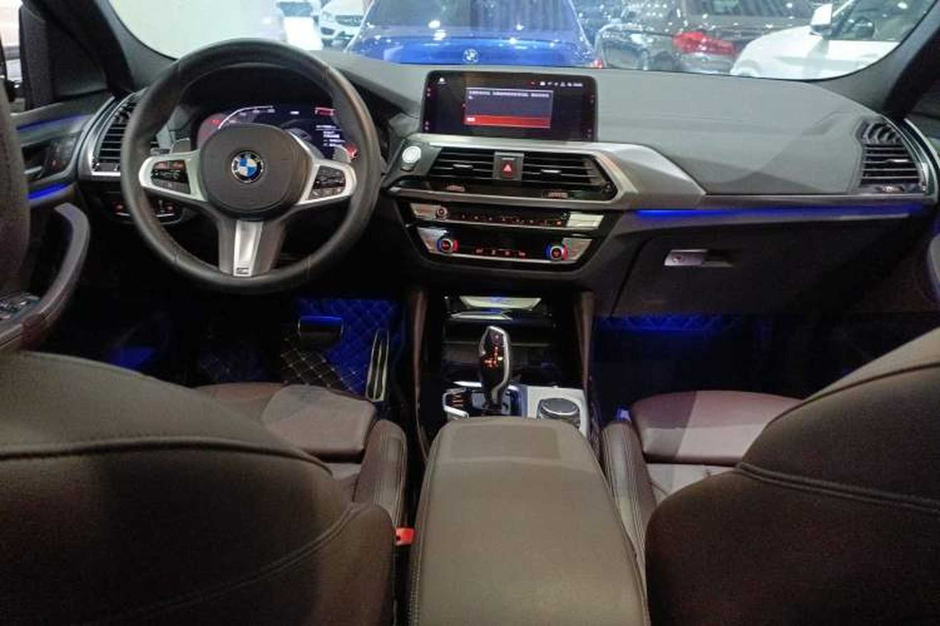 Used BMW X4 2020 xDrive25i M Sport Package Center Console