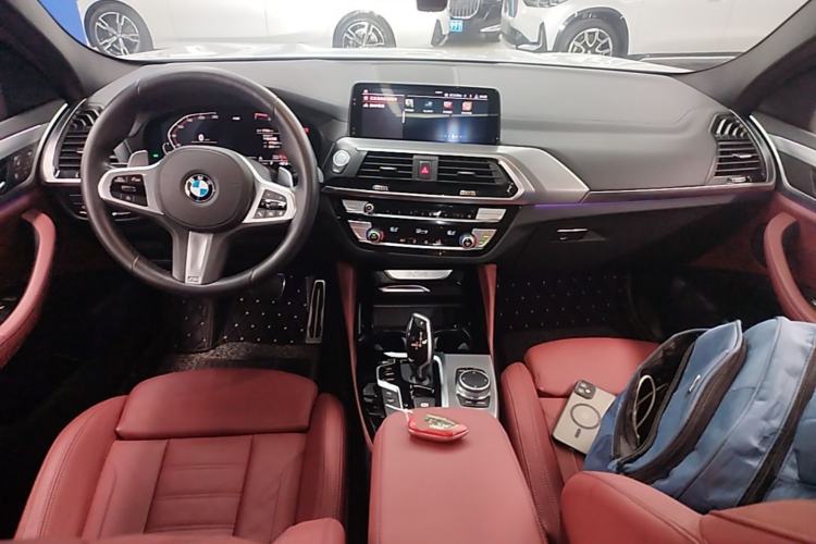 Used BMW X4 2020 xDrive25i M Sport Package Center Console