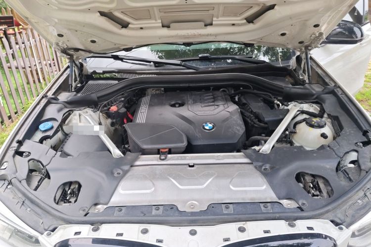 Used BMW X4 2020 xDrive25i M Sport Package Engine Bay