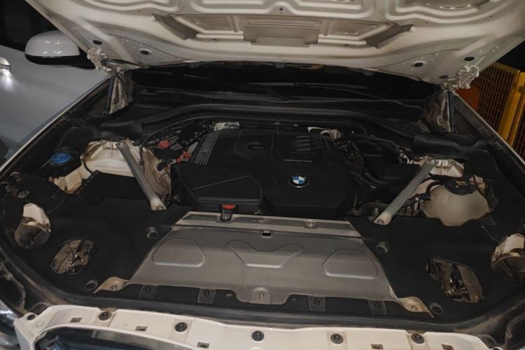 Used BMW X4 2020 xDrive25i M Sport Package Engine Bay