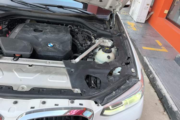 Used BMW X4 2020 xDrive25i M Sport Package Engine Bay Left
