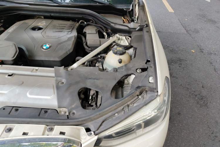 Used BMW X4 2020 xDrive25i M Sport Package Engine Bay Left
