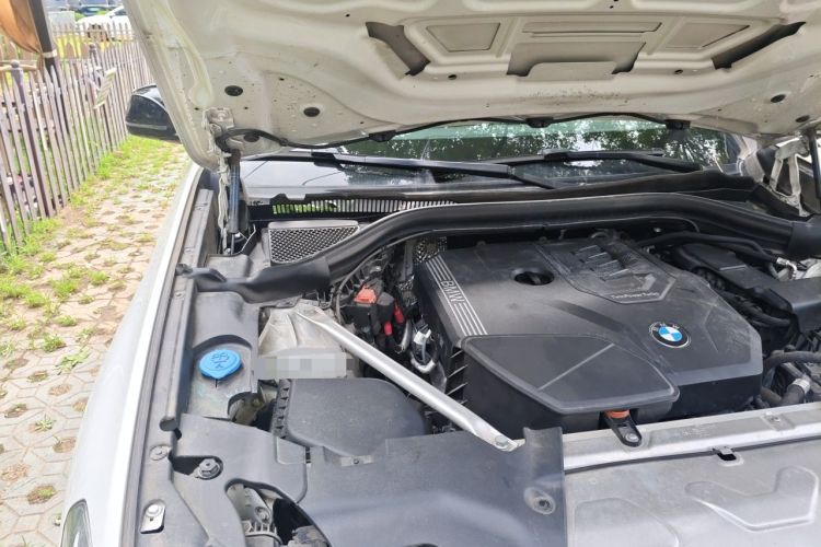 Used BMW X4 2020 xDrive25i M Sport Package Engine Bay Right
