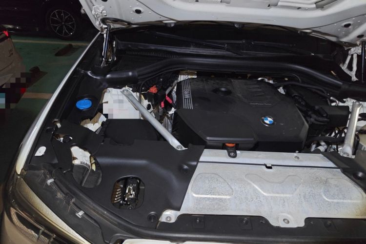 Used BMW X4 2020 xDrive25i M Sport Package Engine Bay Right