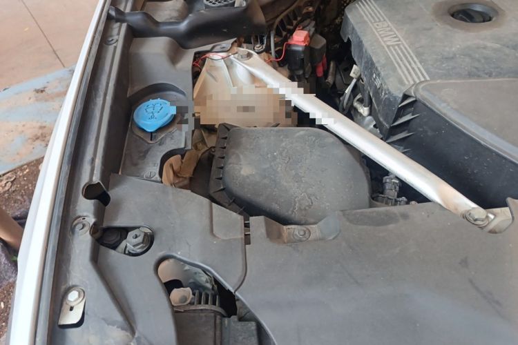 Used BMW X4 2020 xDrive25i M Sport Package Engine Bay Right