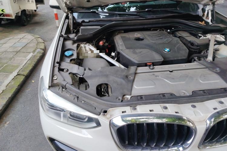 Used BMW X4 2020 xDrive25i M Sport Package Engine Bay Right