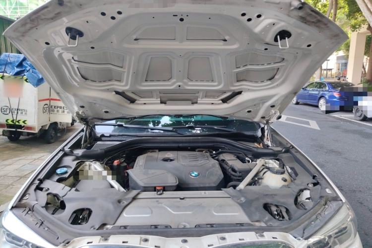 Used BMW X4 2020 xDrive25i M Sport Package Engine Bay