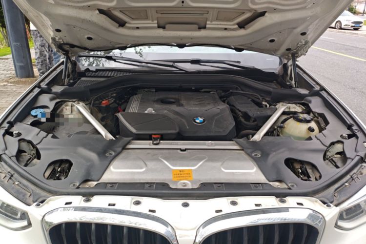 Used BMW X4 2020 xDrive25i M Sport Package Engine Bay