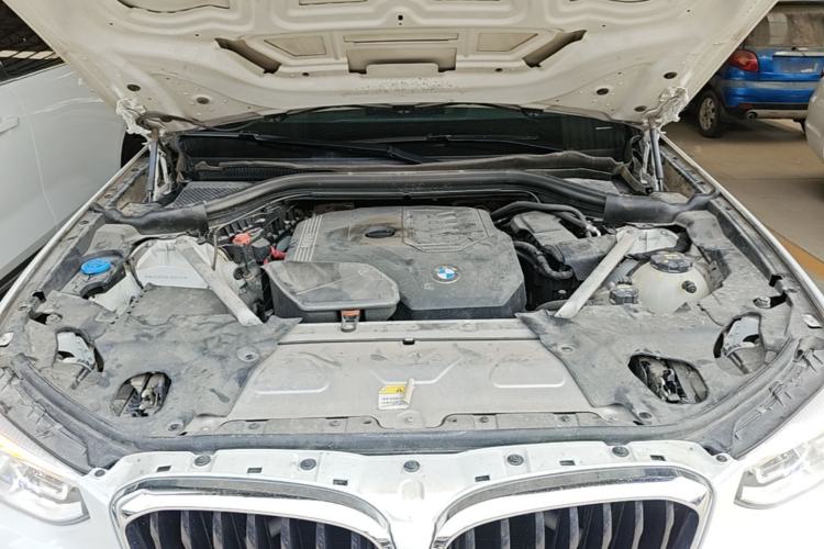 Used BMW X4 2020 xDrive30i M Sport Package Engine Bay