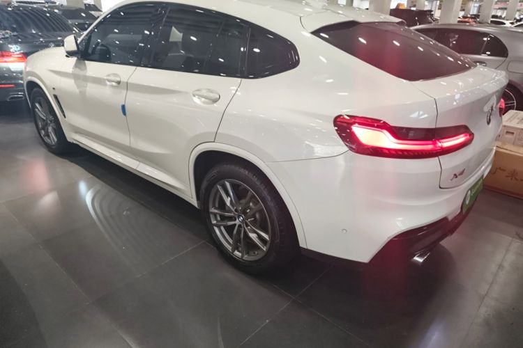 Used BMW X4 2020 xDrive25i M Sport Package Exterior 2