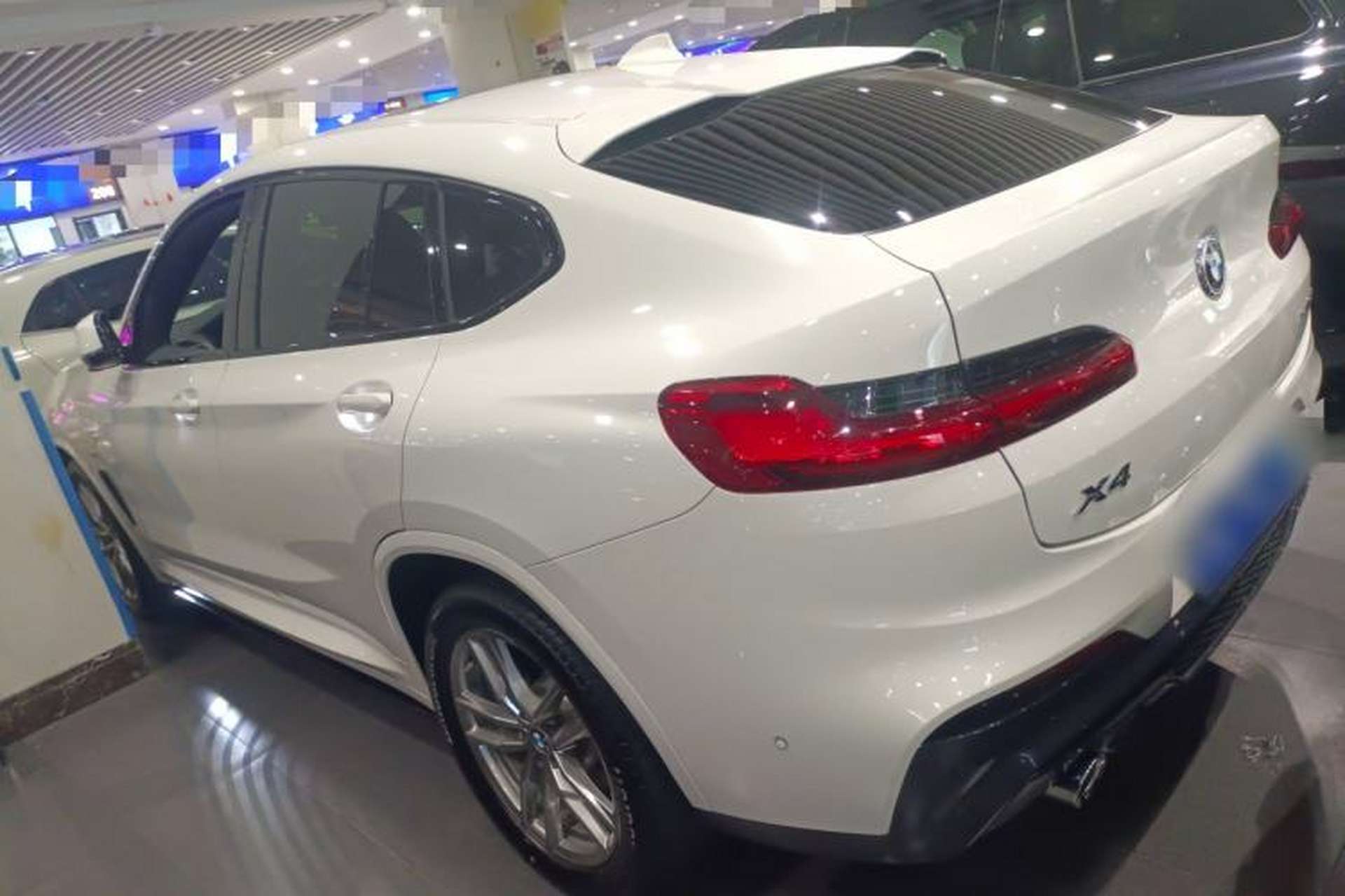 Used BMW X4 2020 xDrive25i M Sport Package Exterior 3