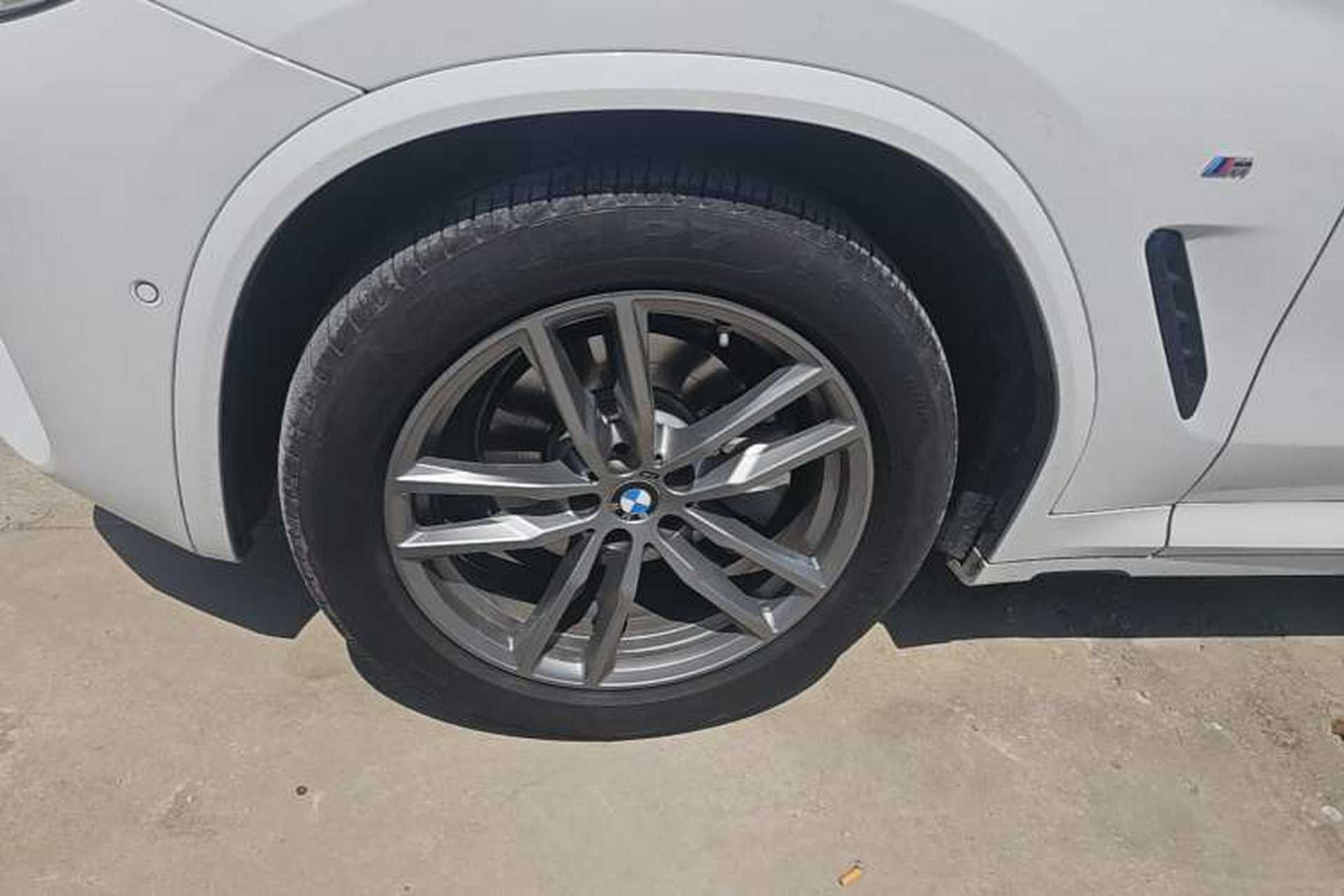 Used BMW X4 2020 xDrive25i M Sport Package Exterior 4