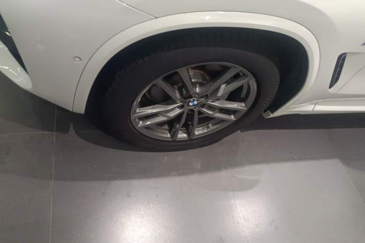 Used BMW X4 2020 xDrive25i M Sport Package Exterior 7