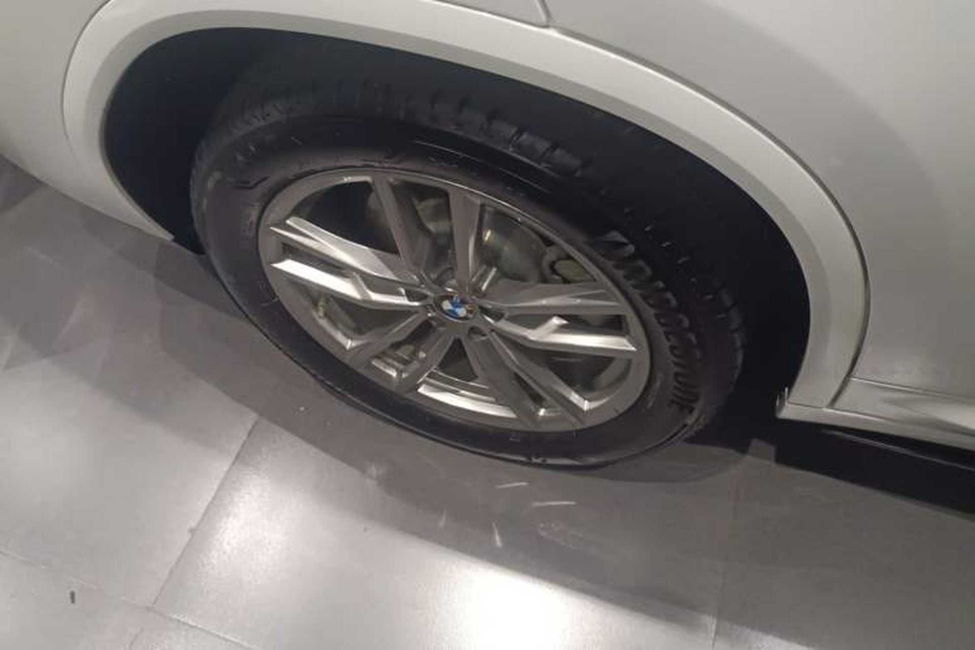 Used BMW X4 2020 xDrive25i M Sport Package Exterior 8