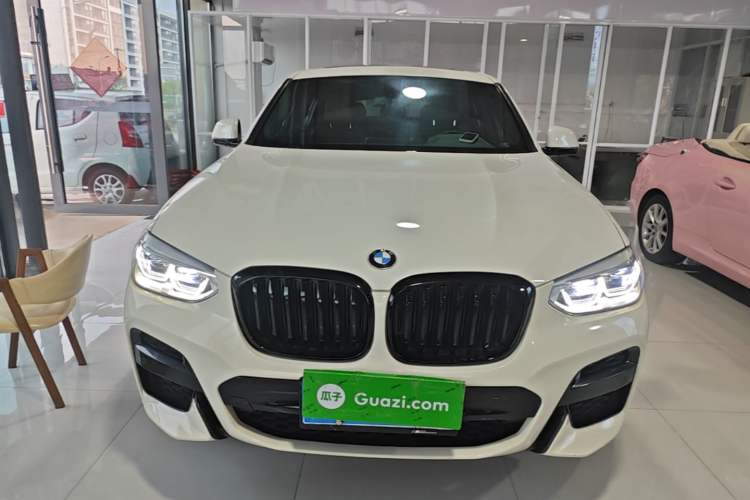 Used BMW X4 2020 xDrive25i M Sport Package Front