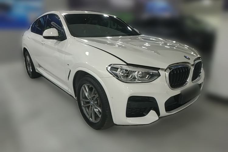 Used BMW X4 2020 xDrive25i M Sport Package Front Right 45 Deg
