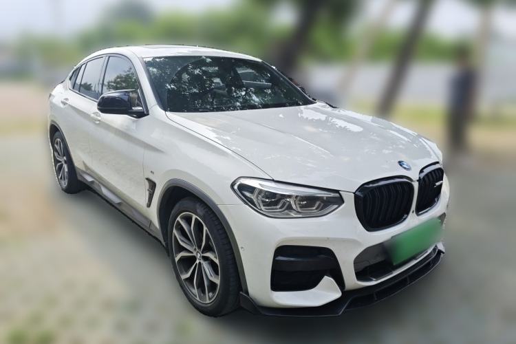 Used BMW X4 2020 xDrive25i M Sport Package Front Right 45 Deg
