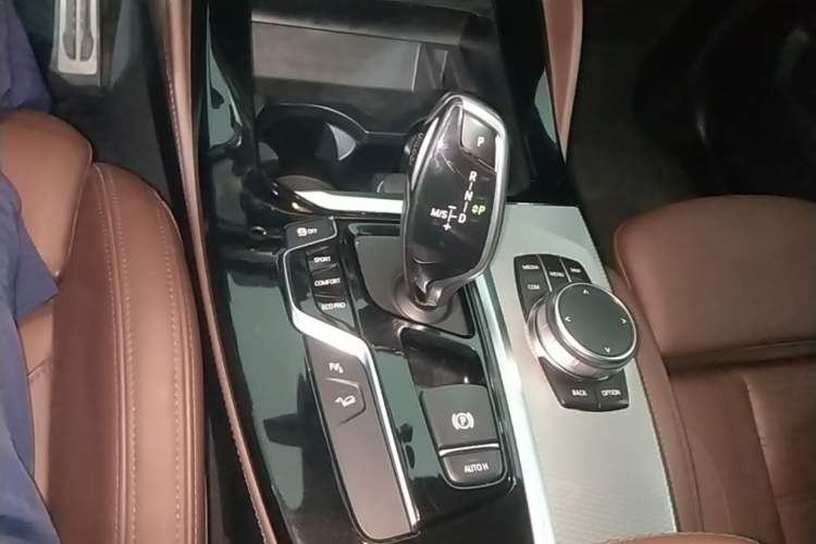 Used BMW X4 2020 xDrive25i M Sport Package Gear Lever
