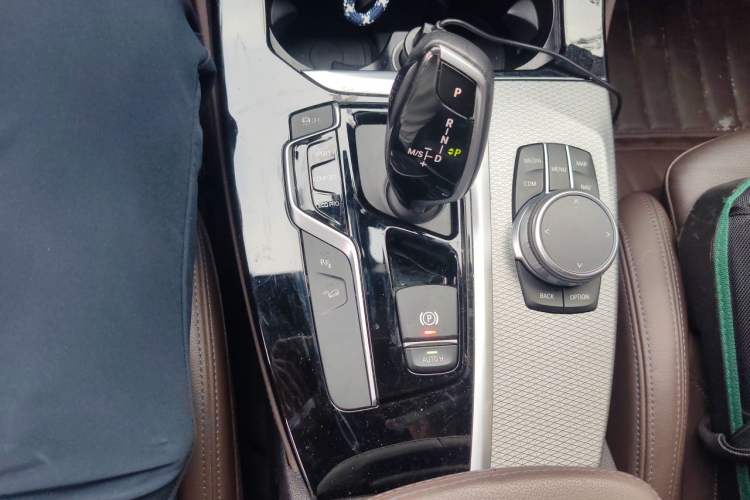 Used BMW X4 2020 xDrive25i M Sport Package Gear Lever