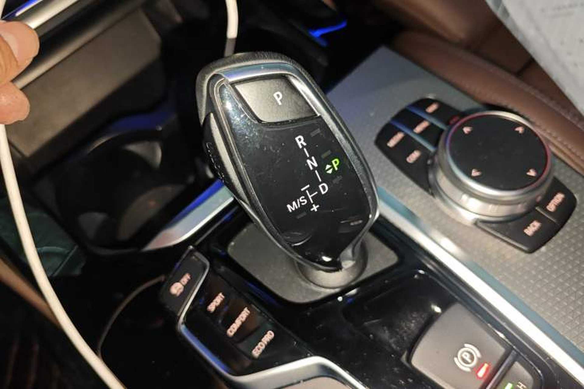 Used BMW X4 2020 xDrive25i M Sport Package Gear Lever