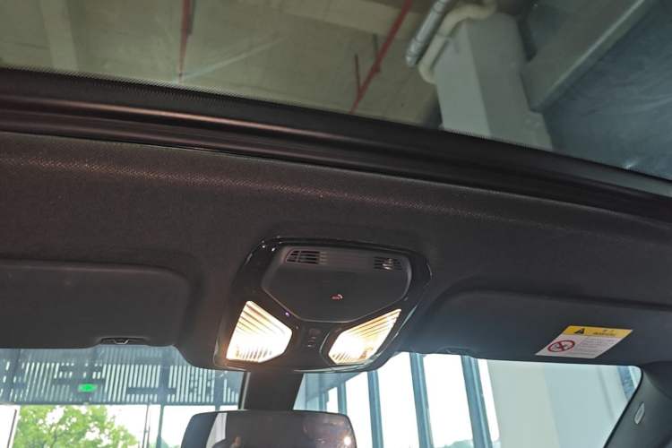 Used BMW X4 2020 xDrive25i M Sport Package Headliner