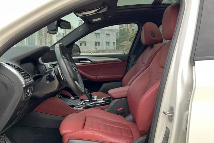 Used BMW X4 2020 xDrive30i M Sport Package Interior 2