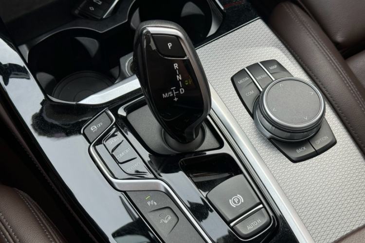 Used BMW X4 2020 xDrive25i M Sport Package Interior 8