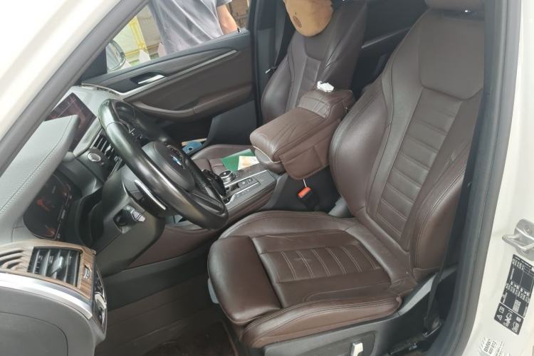 Used BMW X4 2020 xDrive25i M Sport Package Left Front Seat