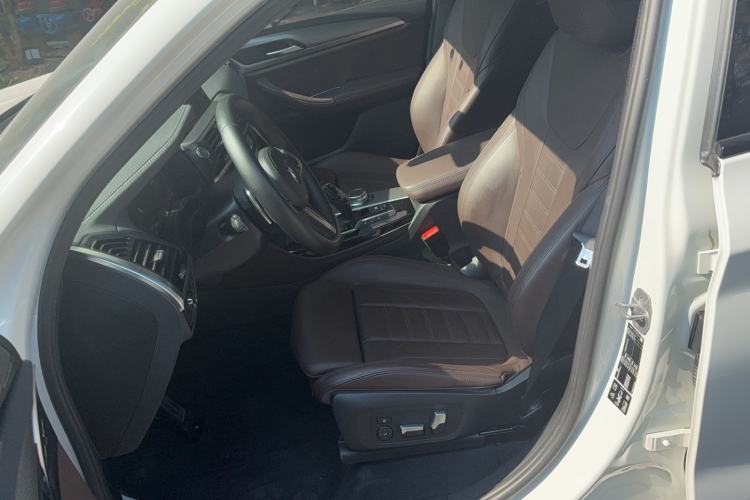Used BMW X4 2020 xDrive30i M Sport Package Left Front Seat